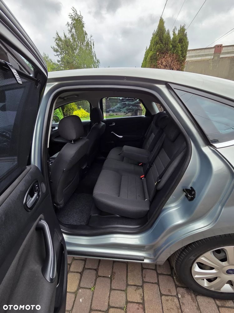 Ford Mondeo 2.0 Titanium - 21