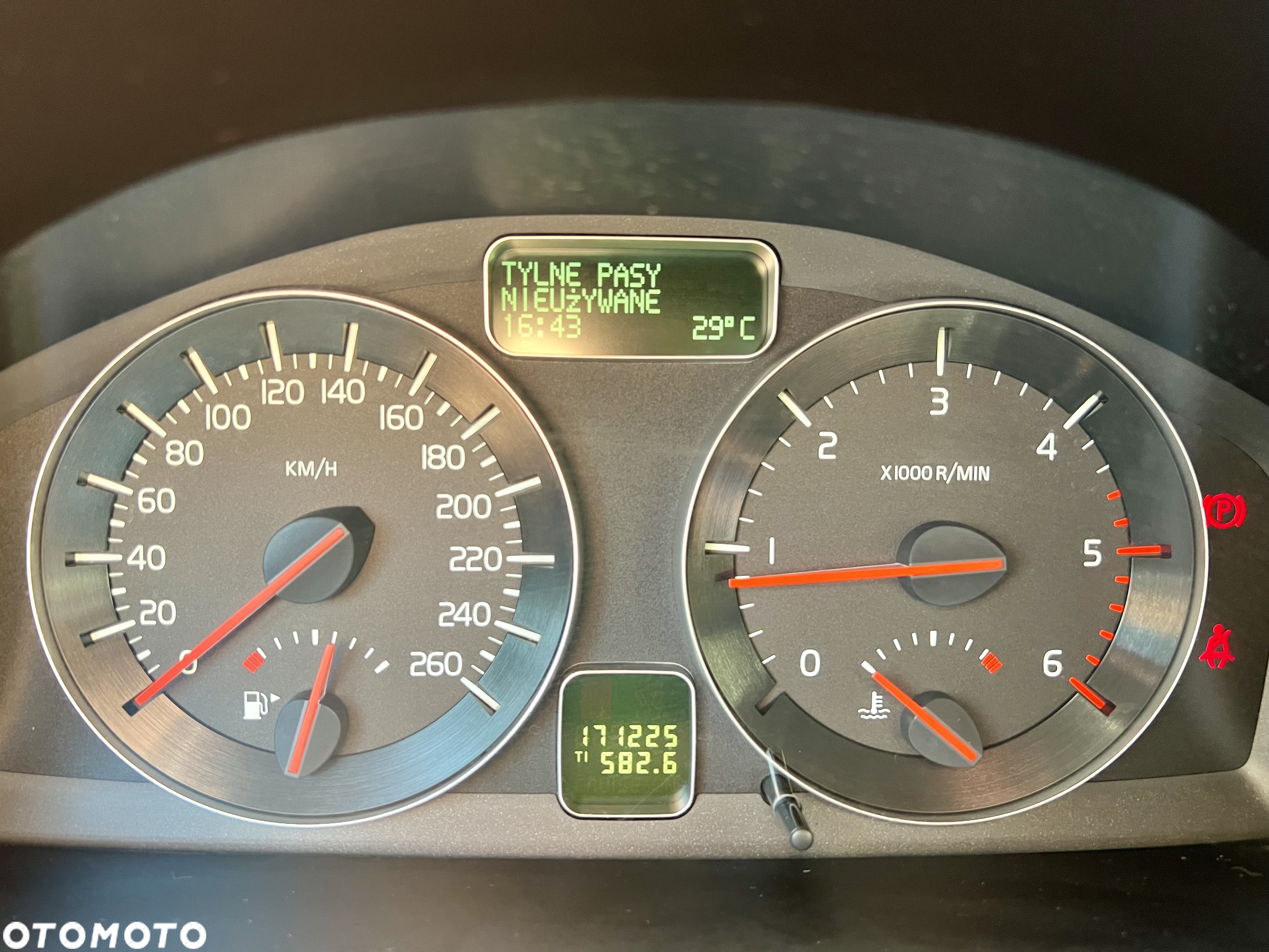 Volvo V50 D2 - 18