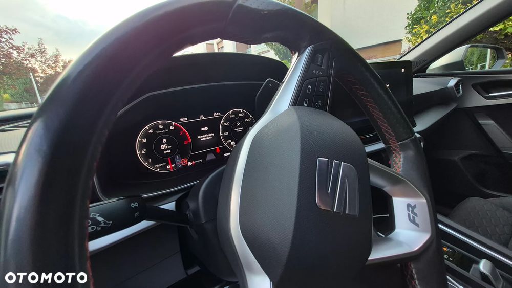 Seat Leon 1.5 eTSI FR DSG - 21