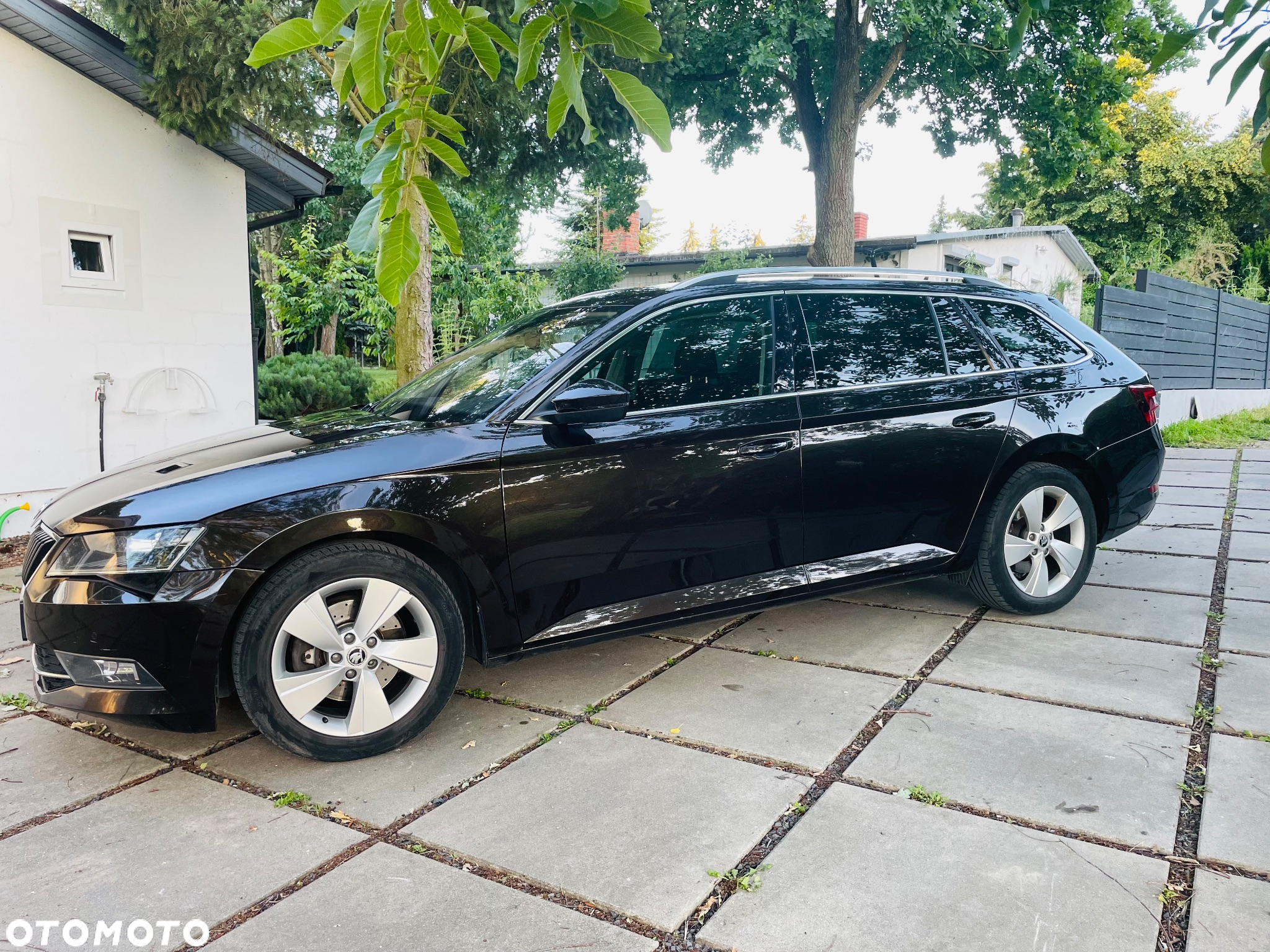 Skoda Superb 2.0 TDI 4x4 Style DSG - 9