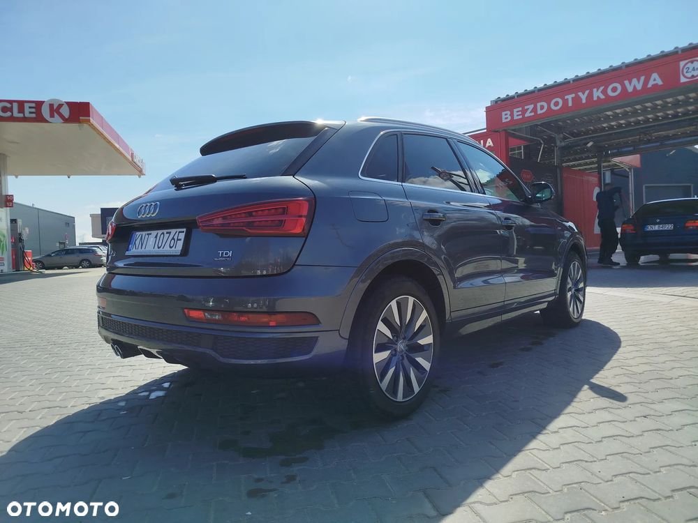 Audi Q3 2.0 TDI Quattro Design S tronic - 5