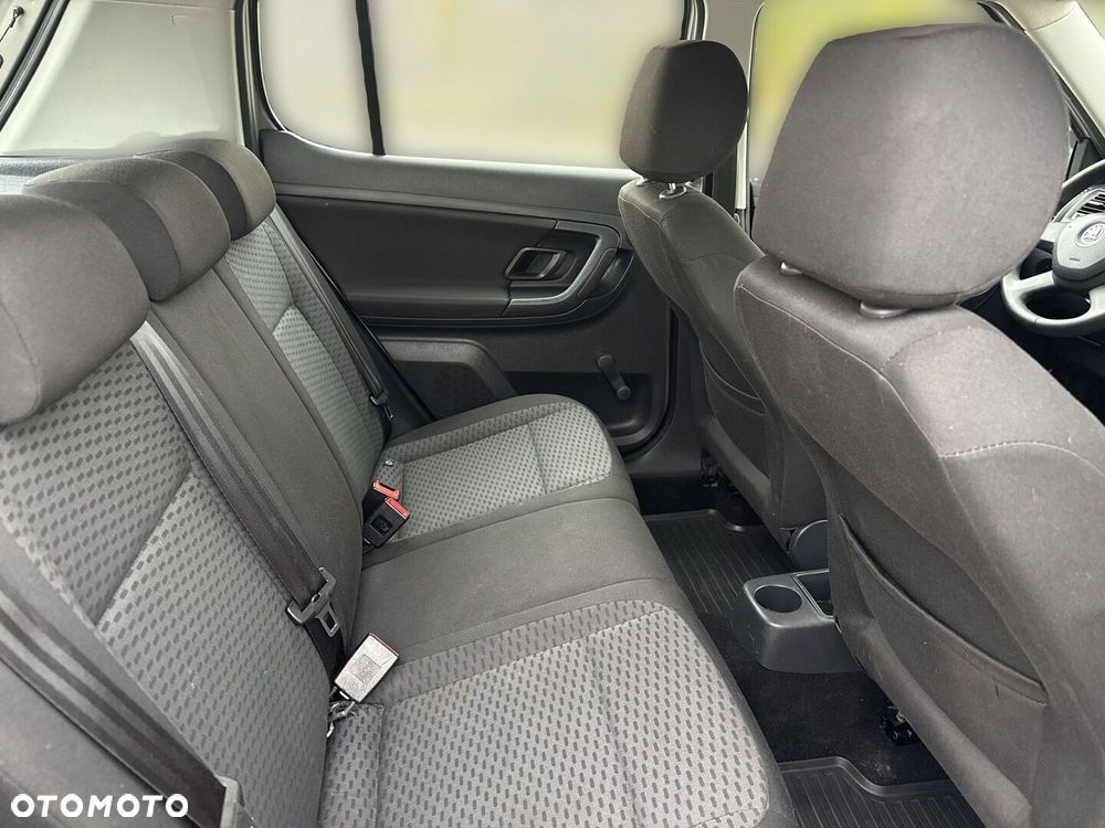 Skoda Fabia 1.2 TSI Ambition - 14