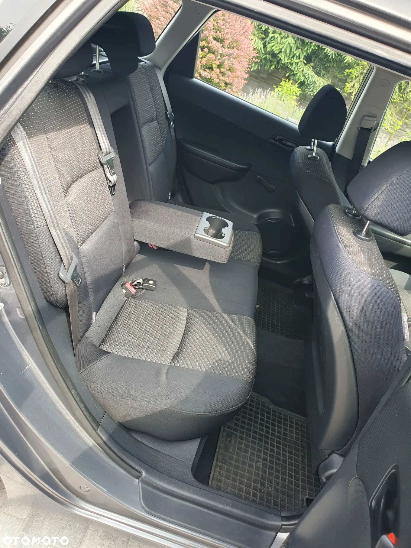 Hyundai i30 1.6 Classic + - 10