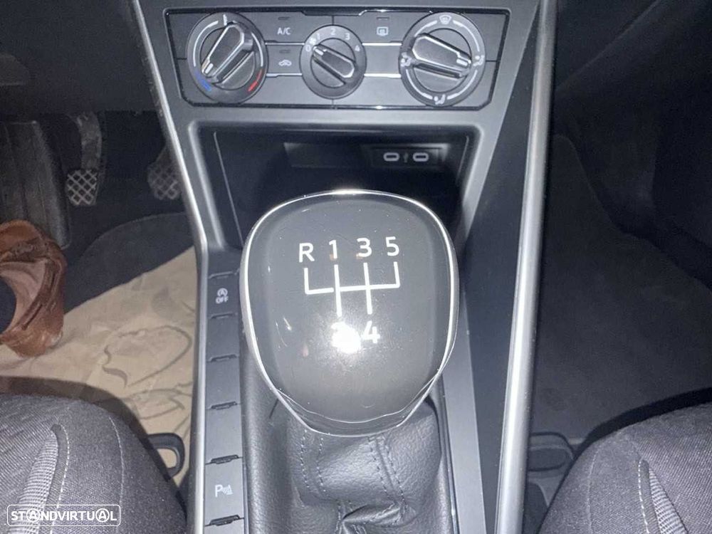 VW Polo 1.0 TSI - 12