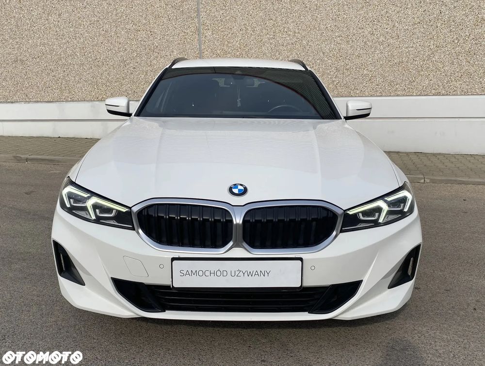 BMW Seria 3 318d Sport Line - 24