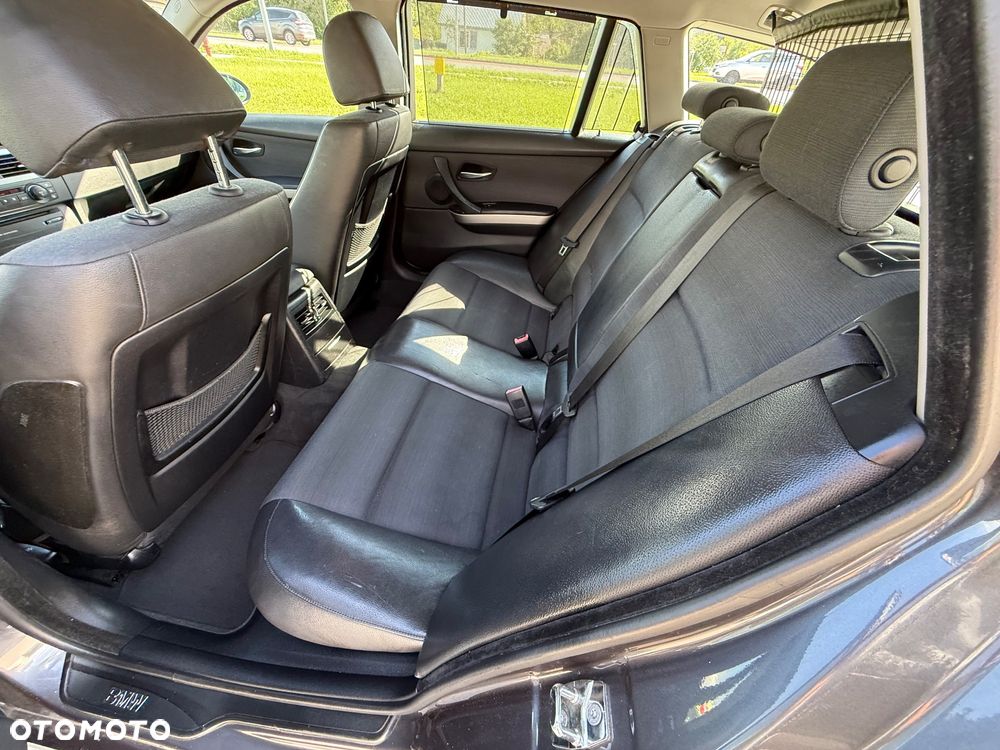 BMW Seria 3 320d - 7