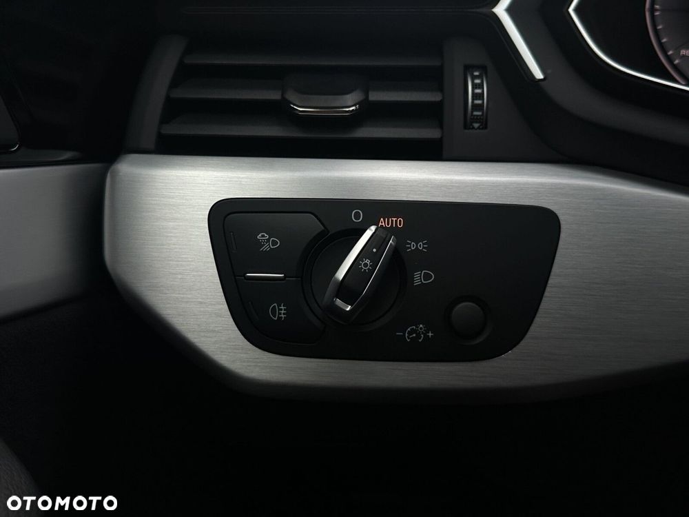 Audi A4 Avant 45 TFSI mHEV Quattro S Line S tronic - 27