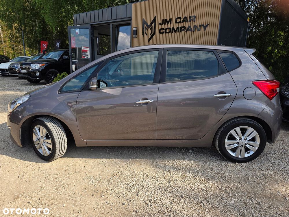Hyundai ix20 - 17