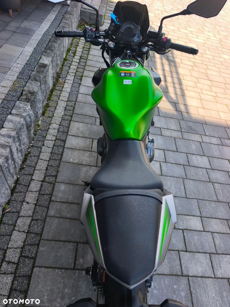 Kawasaki Z 650 - 15