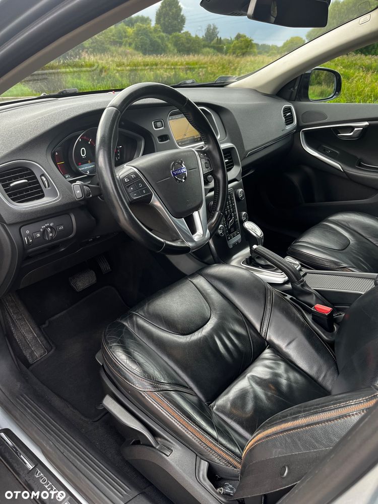 Volvo V40 D3 Summum - 7