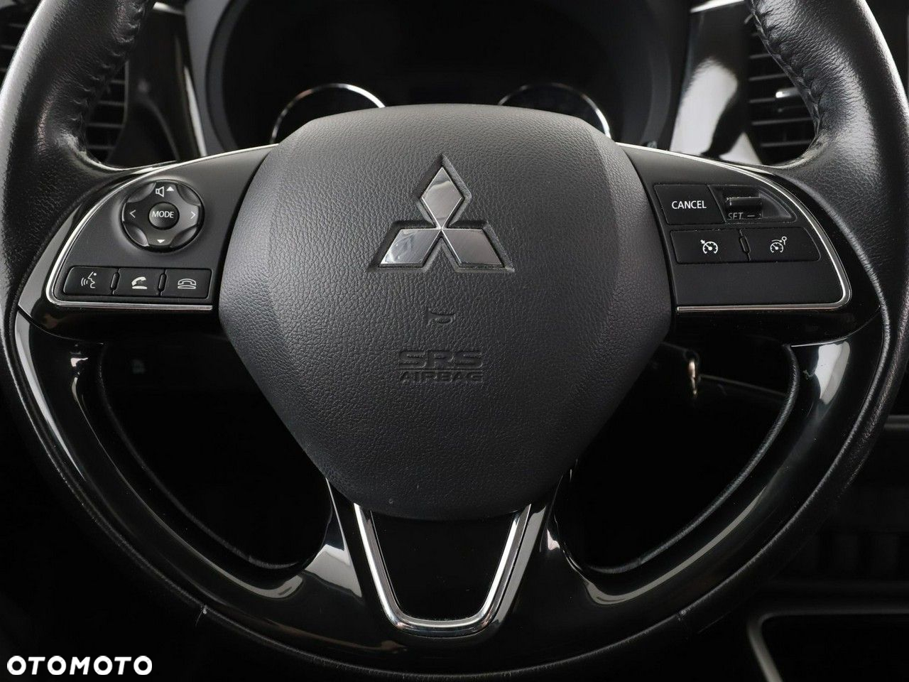 Mitsubishi Outlander 2.0 2WD Edition 100 - 21