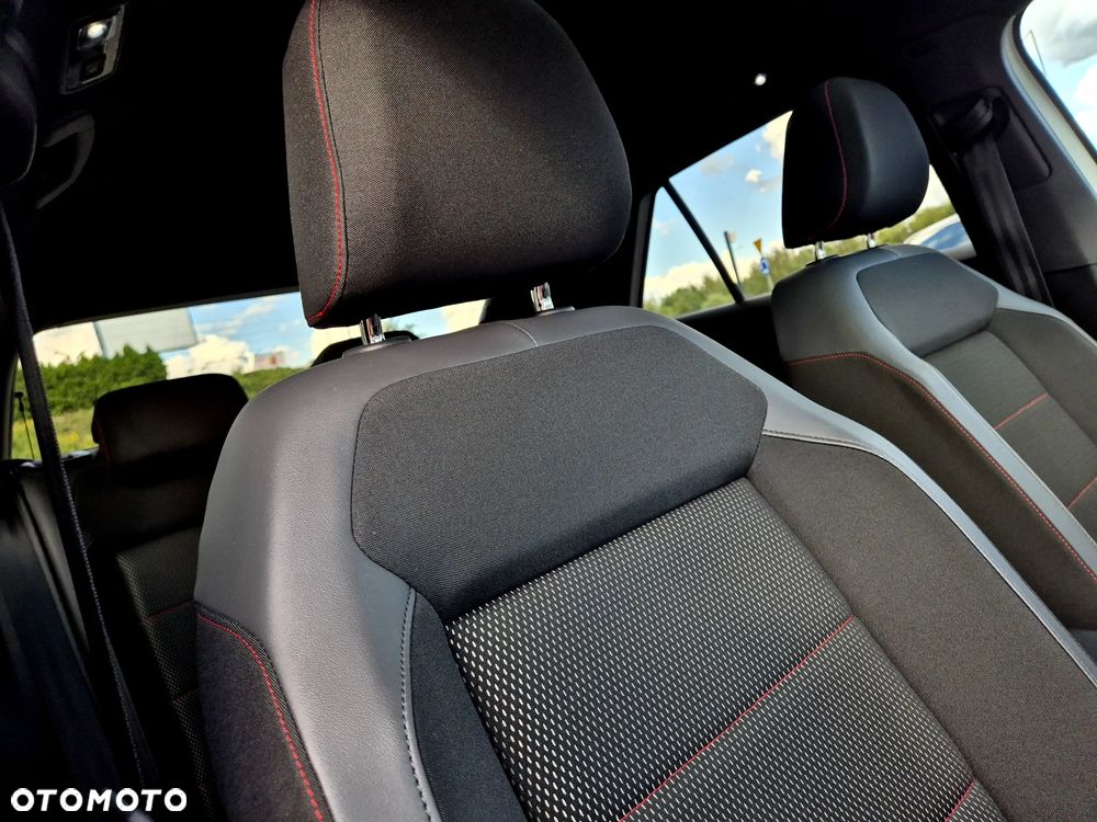Volkswagen T-Roc 1.5 TSI ACT Premium DSG - 10