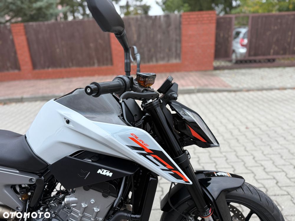 KTM Duke 790 - 8