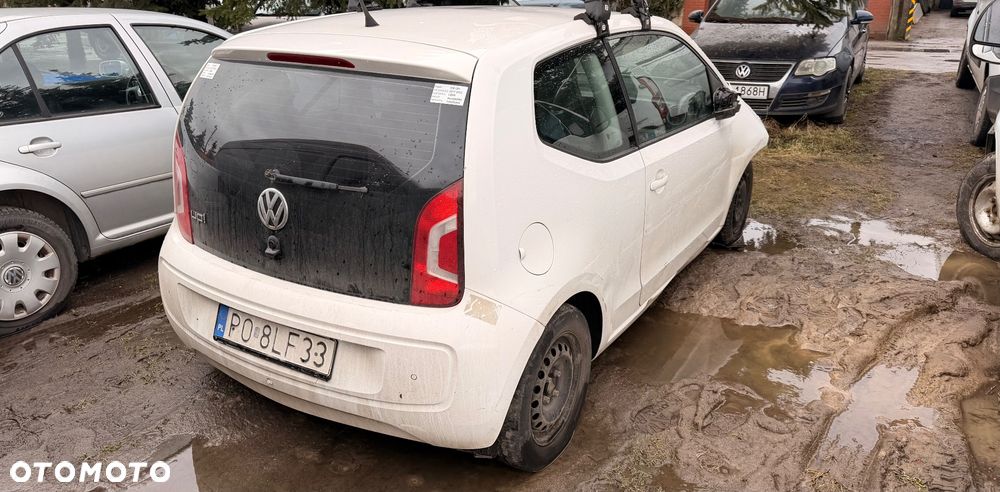 Volkswagen up! 1.0 move - 7