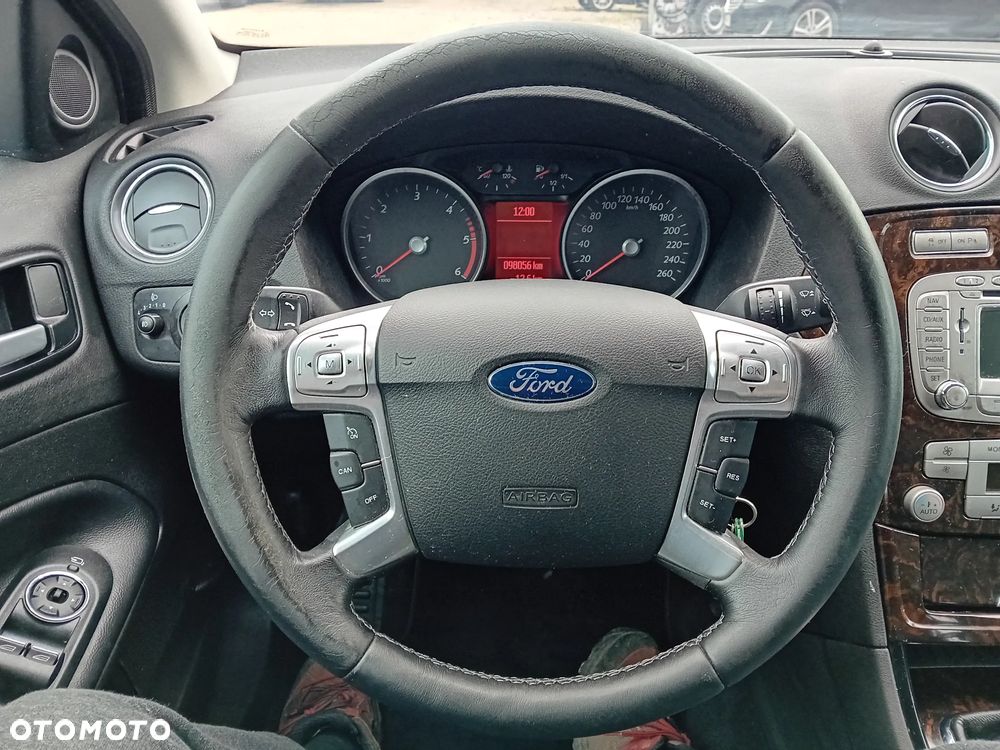 Ford Mondeo Turnier 2.0 TDCi Ambiente - 23