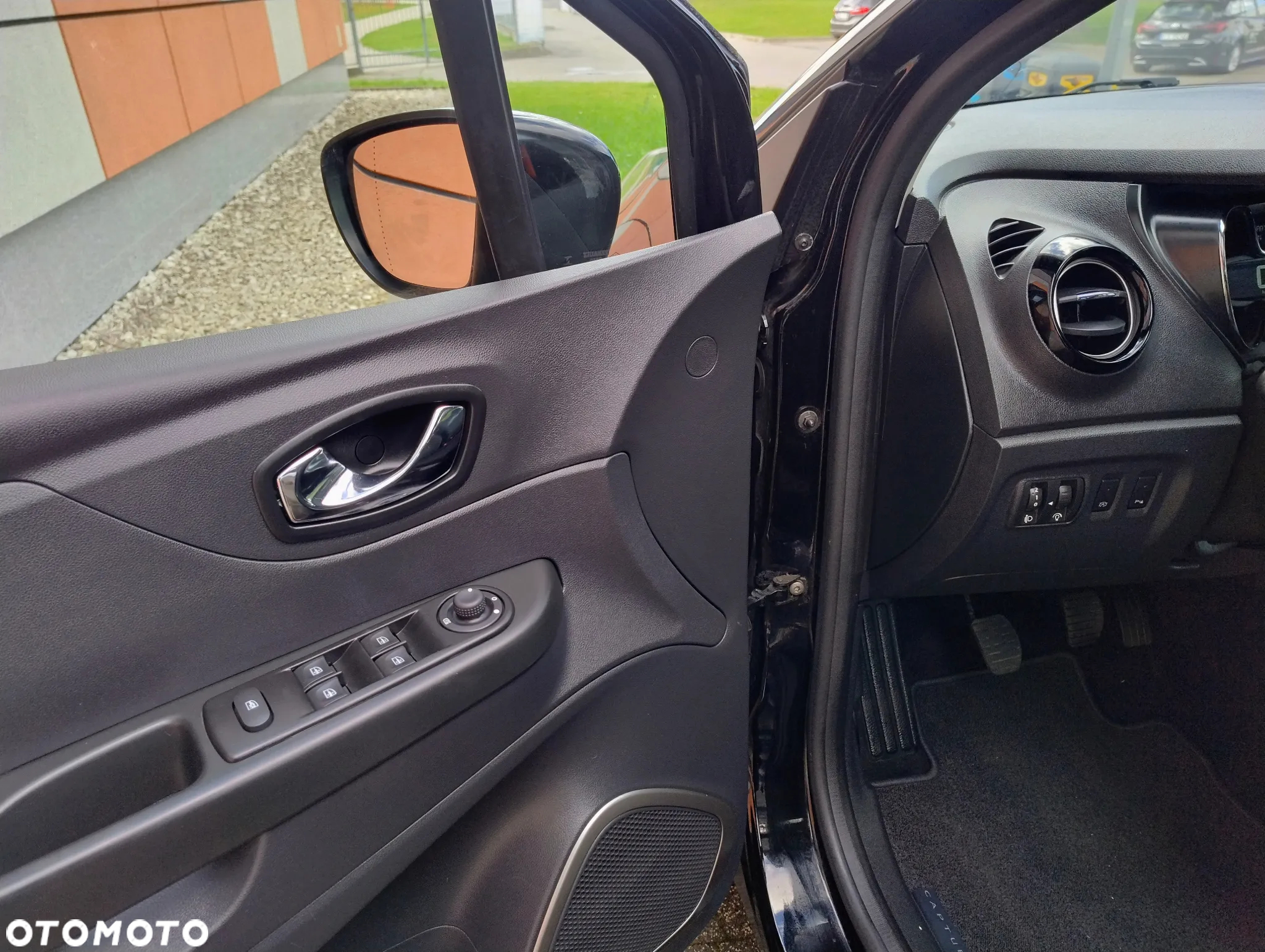 Renault Captur 1.2 Energy TCe Limited - 15