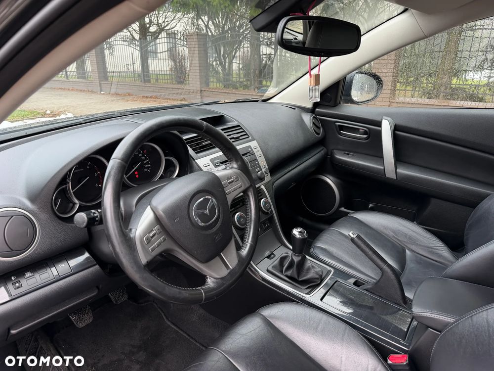 Mazda 6 2.0 CD Exclusive + - 9