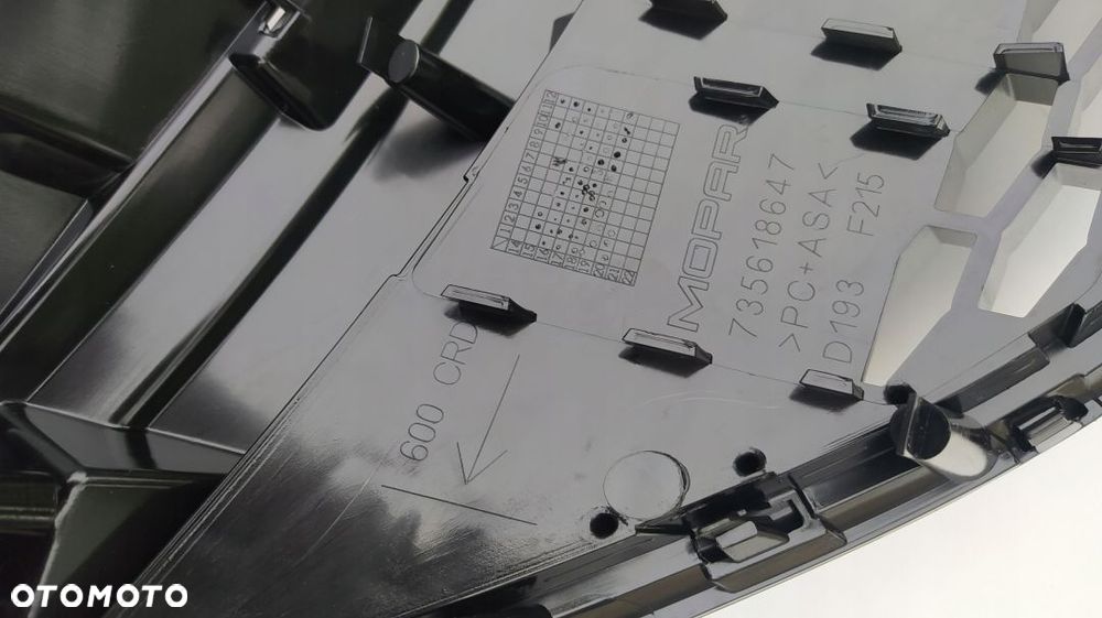 GRILL ATRAPA LANCIA YPSILON 735618647 - 5