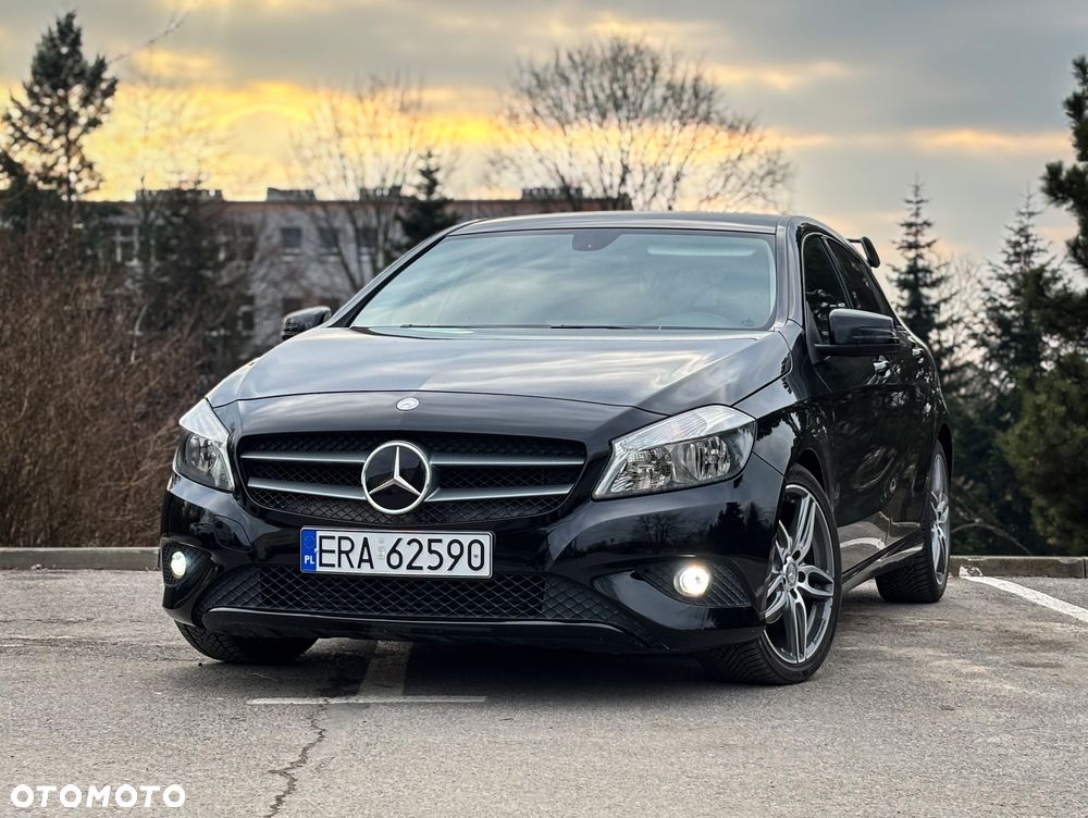 Mercedes-Benz Klasa A 180 (BlueEFFICIENCY) - 1