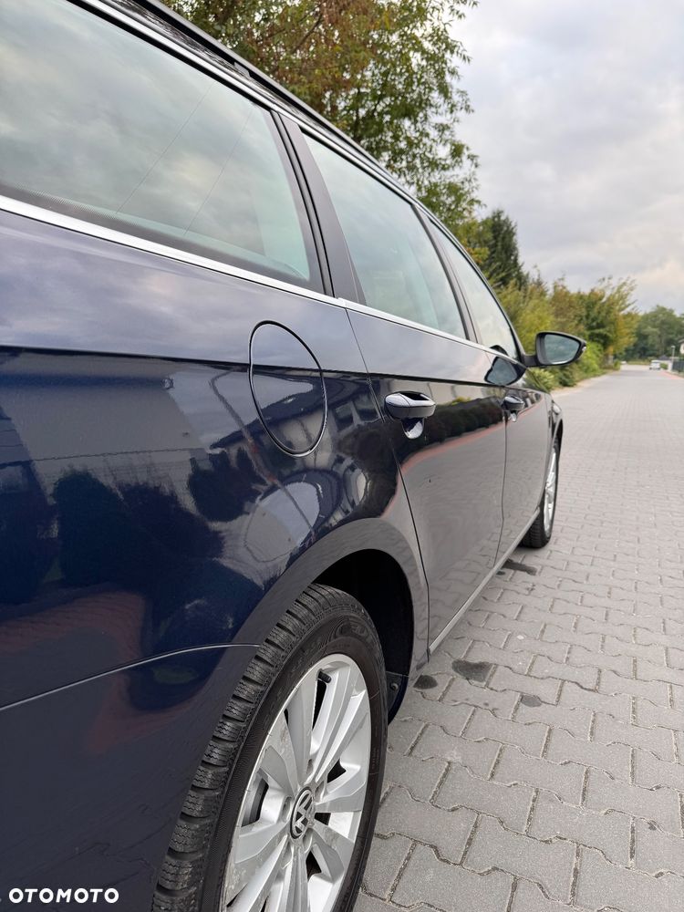 Volkswagen Passat Variant 1.6 TDI DPF BlueMotion Technology Comfortline - 8