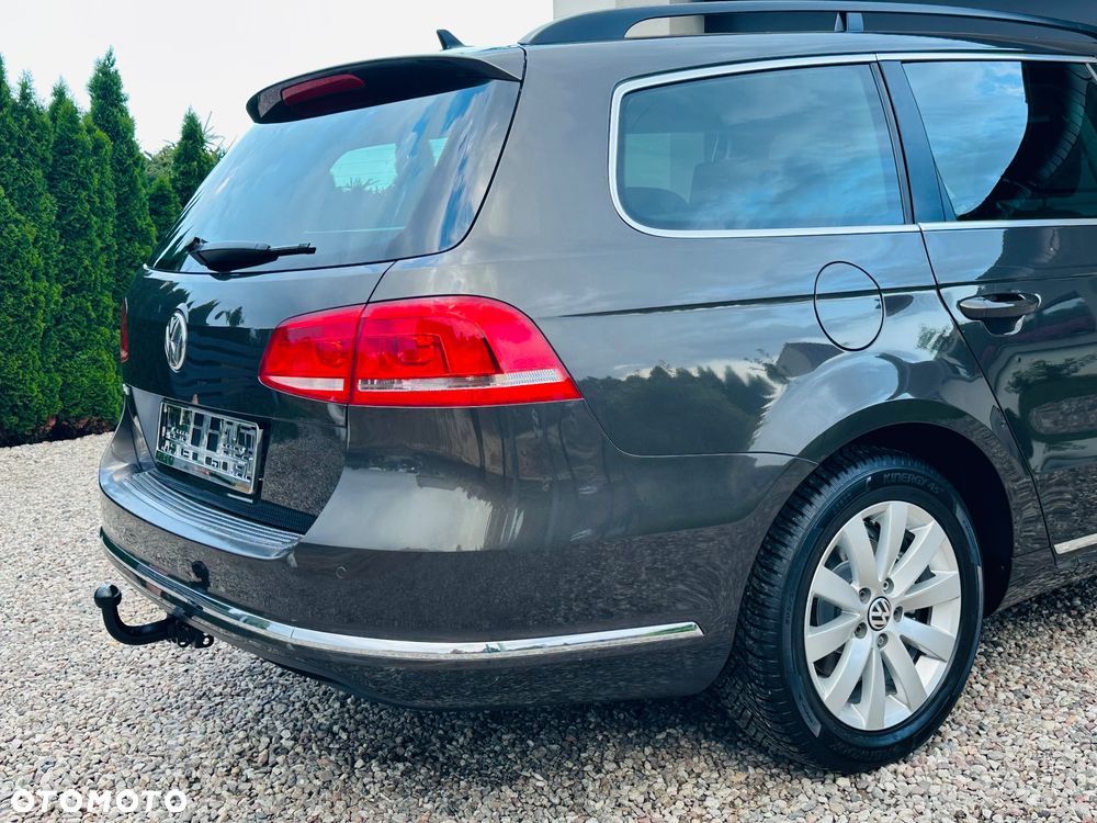 Volkswagen Passat 2.0 TDI DSG Highline - 20