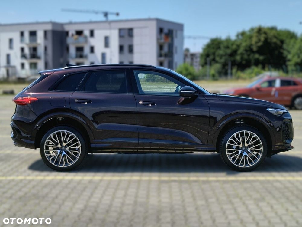Audi SQ5 - 5