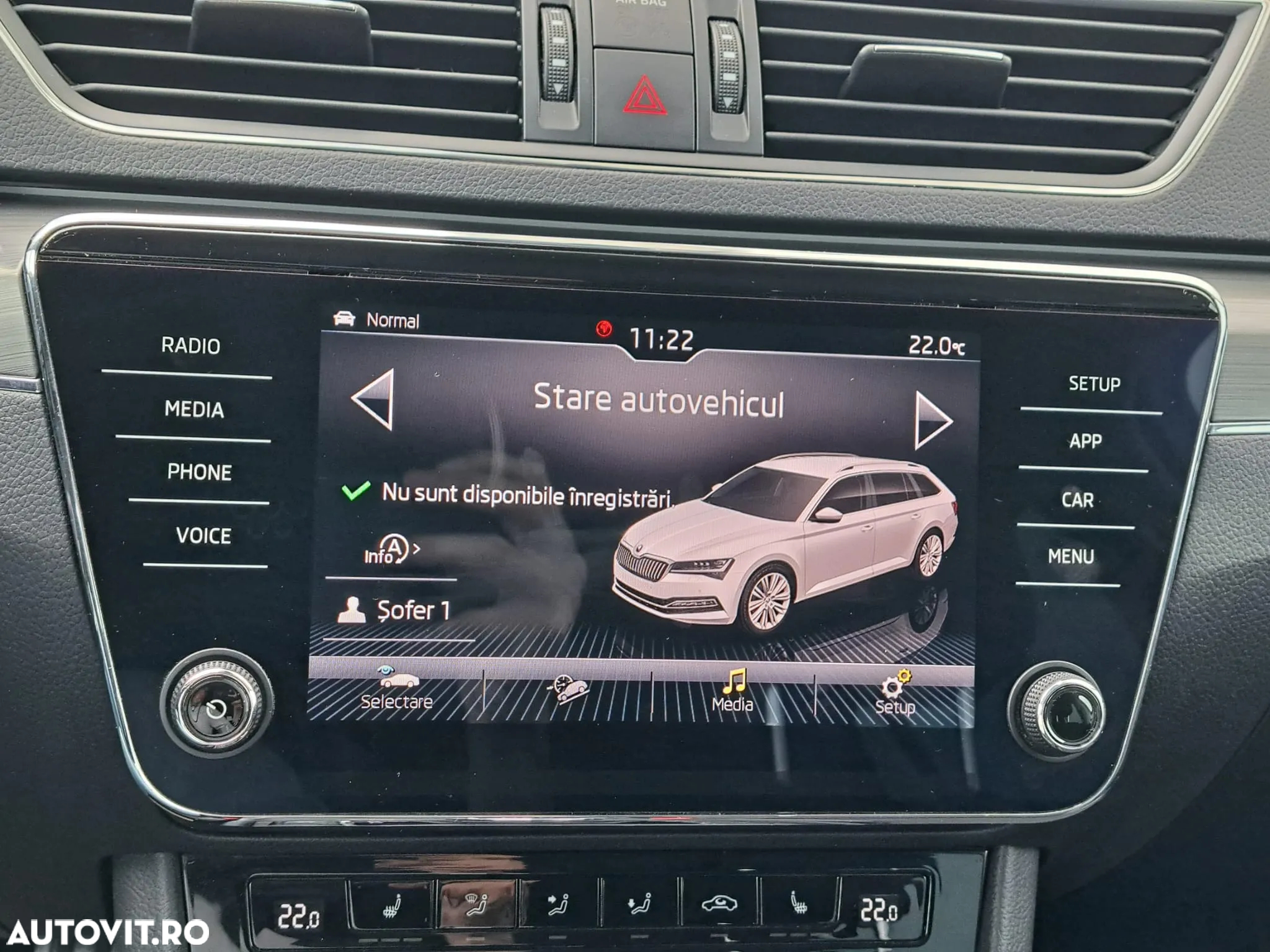 Skoda Superb Combi 2.0 TDI 4X4 DSG Scout - 8