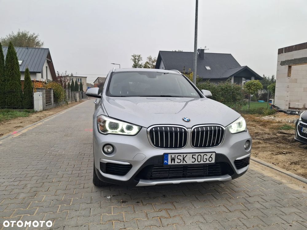BMW X1 xDrive25i Sport Line - 2