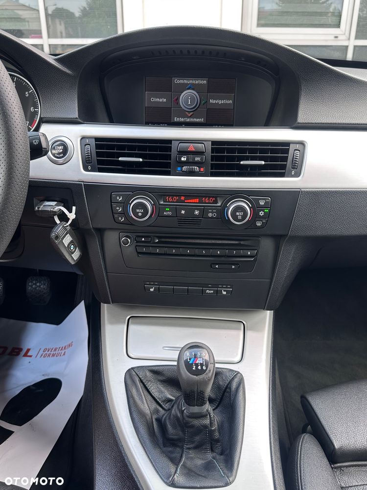 BMW Seria 3 - 34