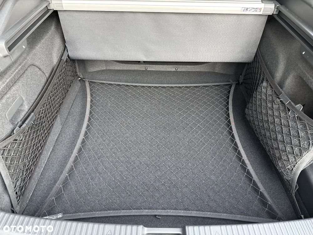 Skoda Superb 2.0 TDI SCR Selection DSG - 14