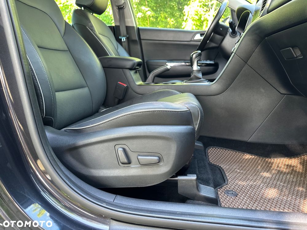 Kia Sportage 1.6 GDI 2WD DREAM-TEAM EDITION - 31