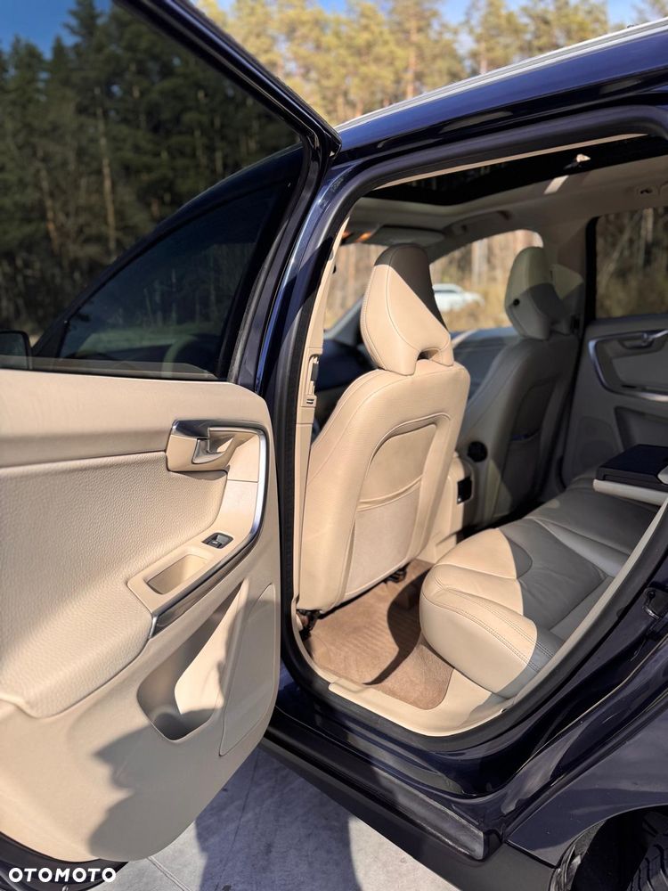 Volvo XC 60 3.2 AWD Summum - 12