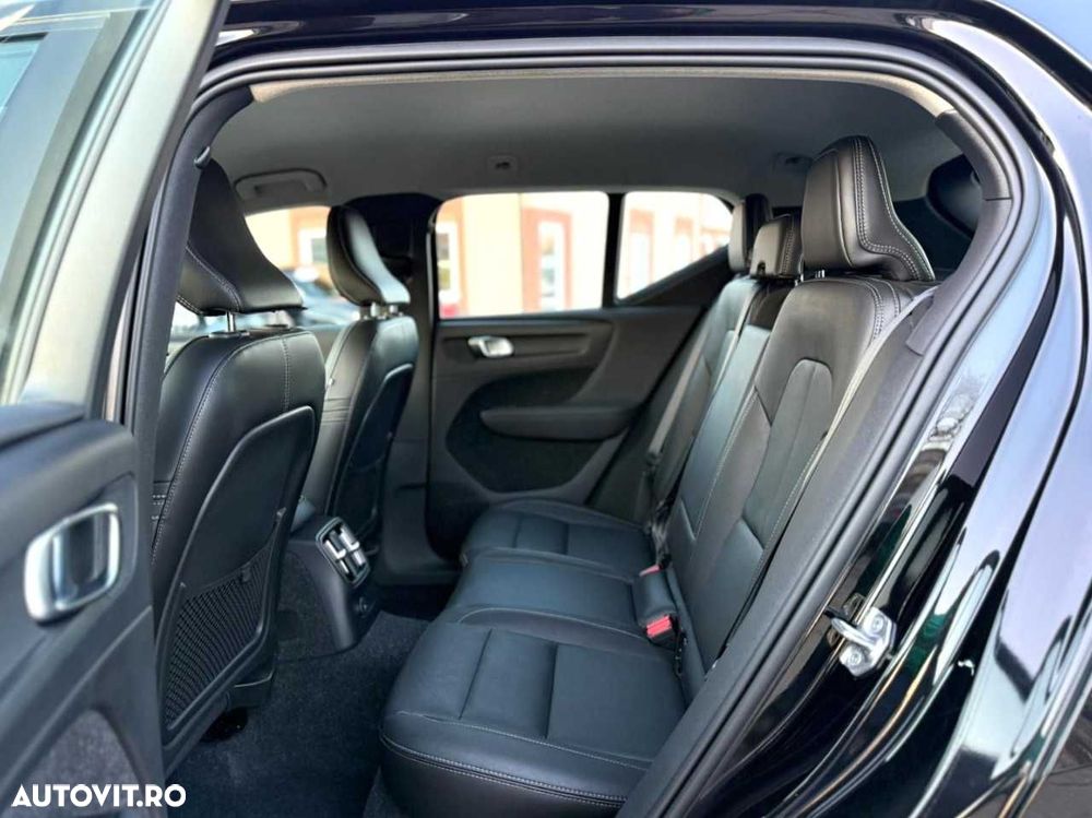 Volvo XC 40 Recharge T5 Twin Engine AT7 Inscription - 17