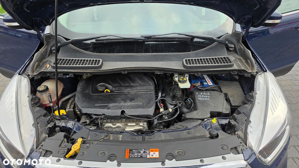 Ford Kuga 1.5 EcoBoost 2x4 Trend - 10