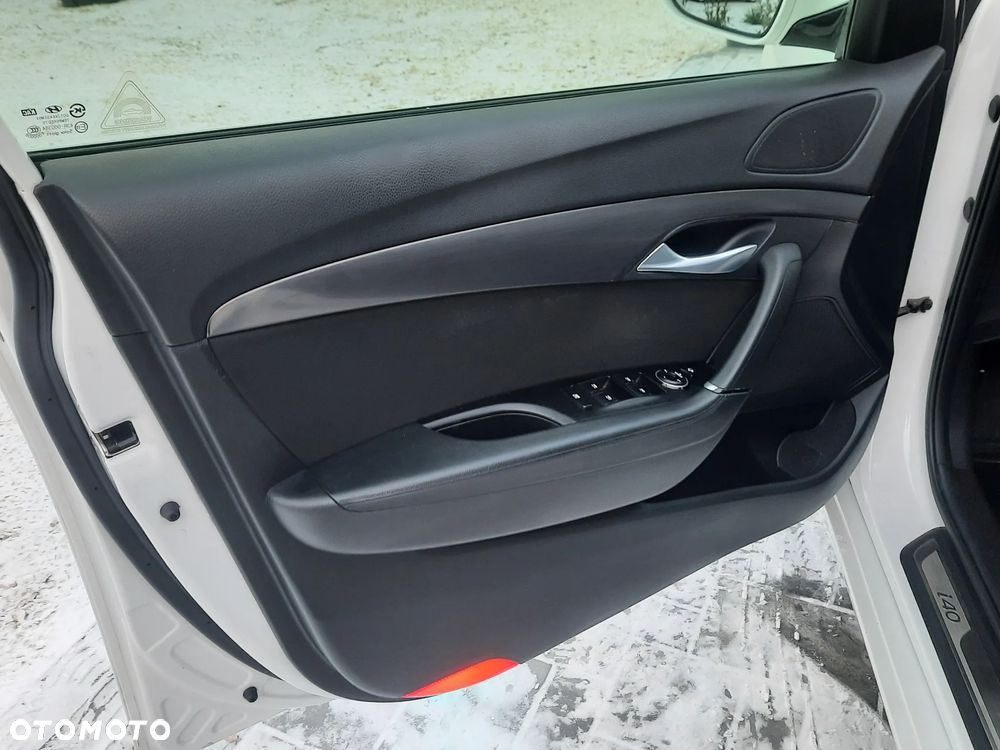 Hyundai i40 i40cw 1.7 CRDi Automatik Fifa World Cup Edition - 18