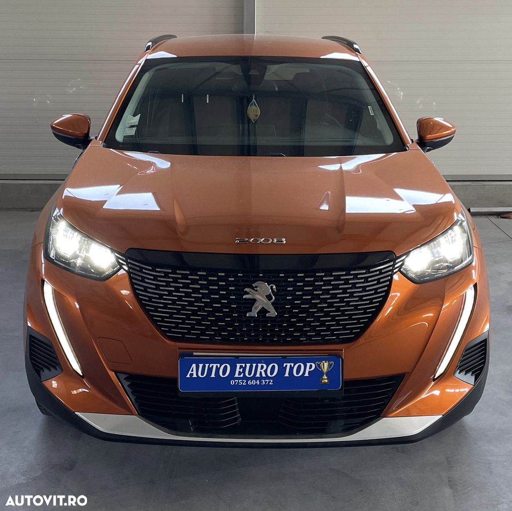 Peugeot 2008 1.2 L PureTech STT EAT8 GT Line - 25