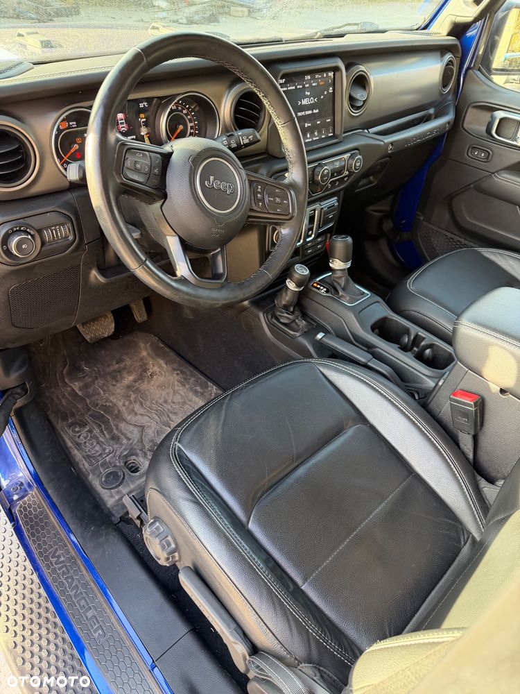 Jeep Wrangler - 17