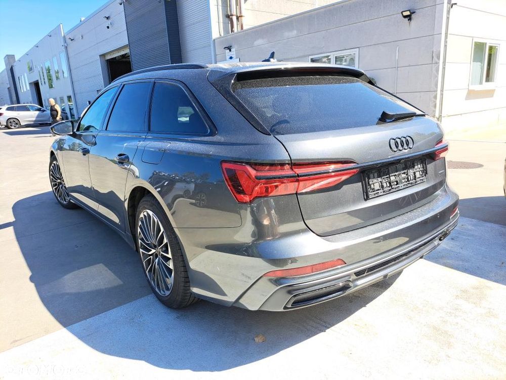 Audi A6 Avant 55 TFSI e Quattro Sport S tronic - 11