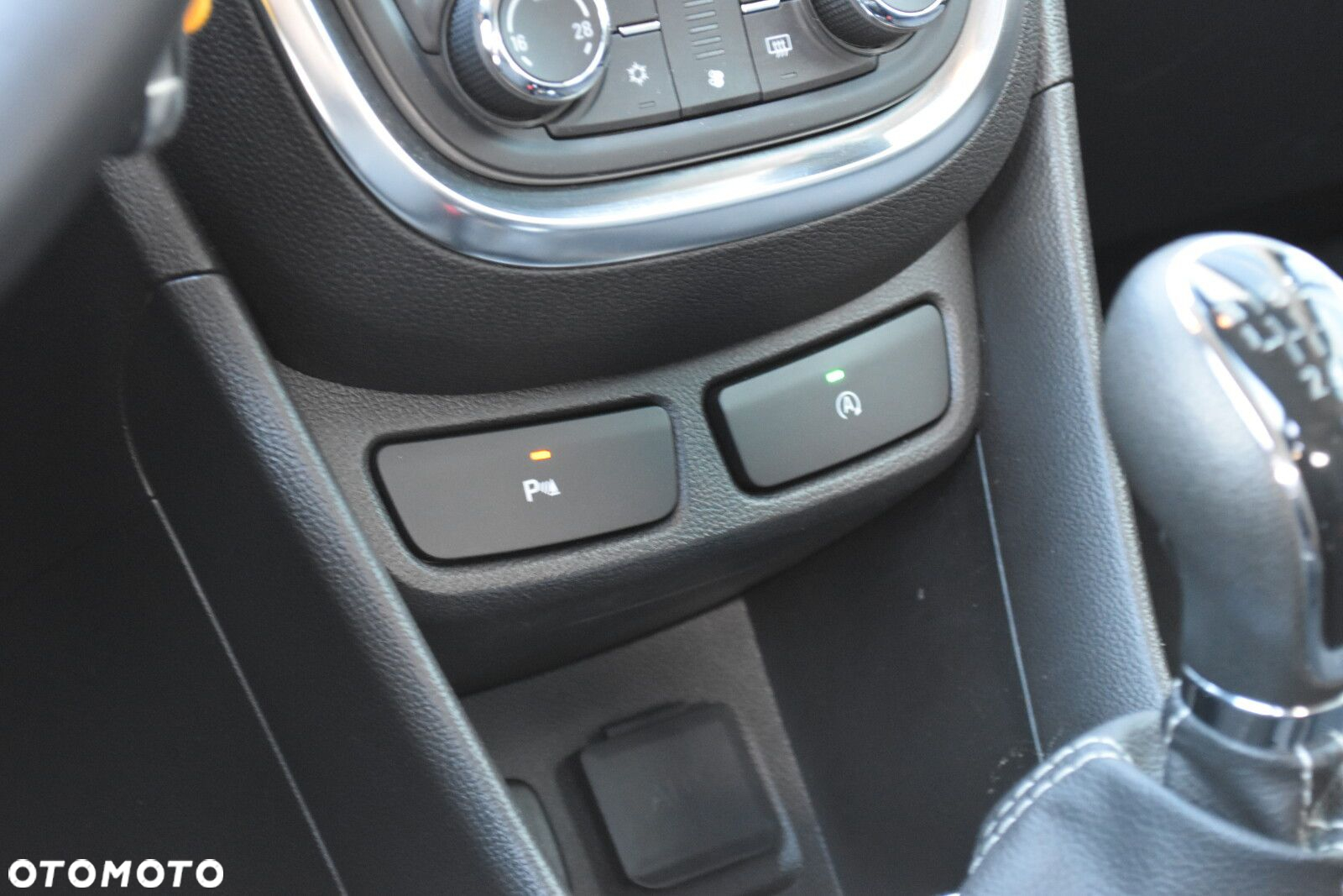 Opel Mokka 1.6 Enjoy S&S - 24