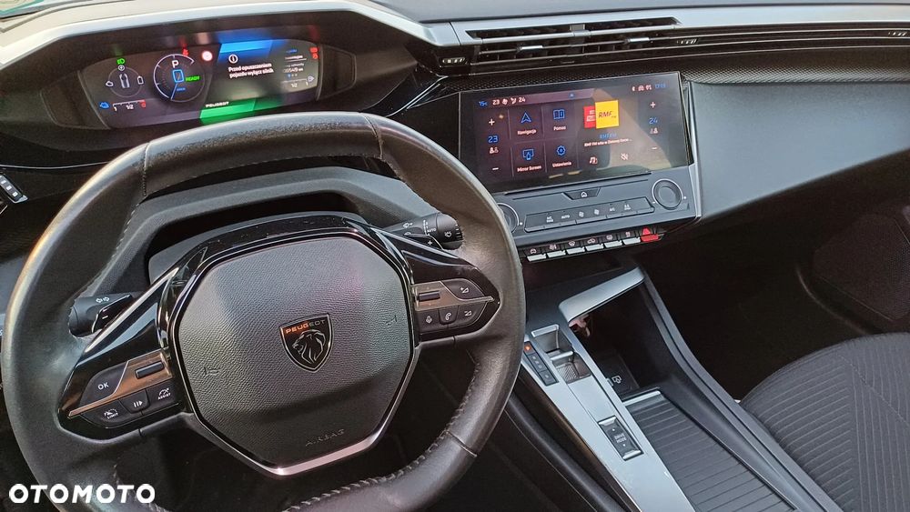 Peugeot 308 1.6 Hybrid PHEV Active Pack EAT8 - 11