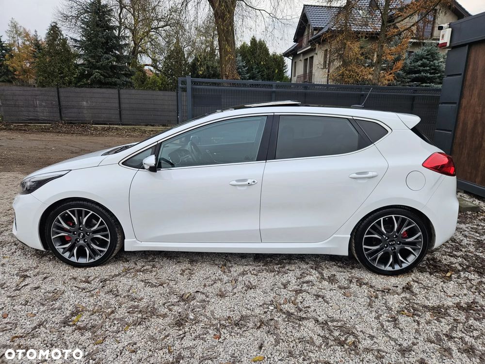 Kia Ceed 1.6 T-GDI GT-Challenge - 6