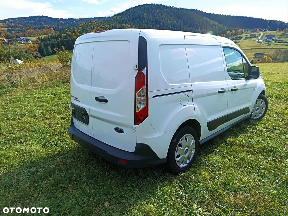 Ford Transit Connect - 4