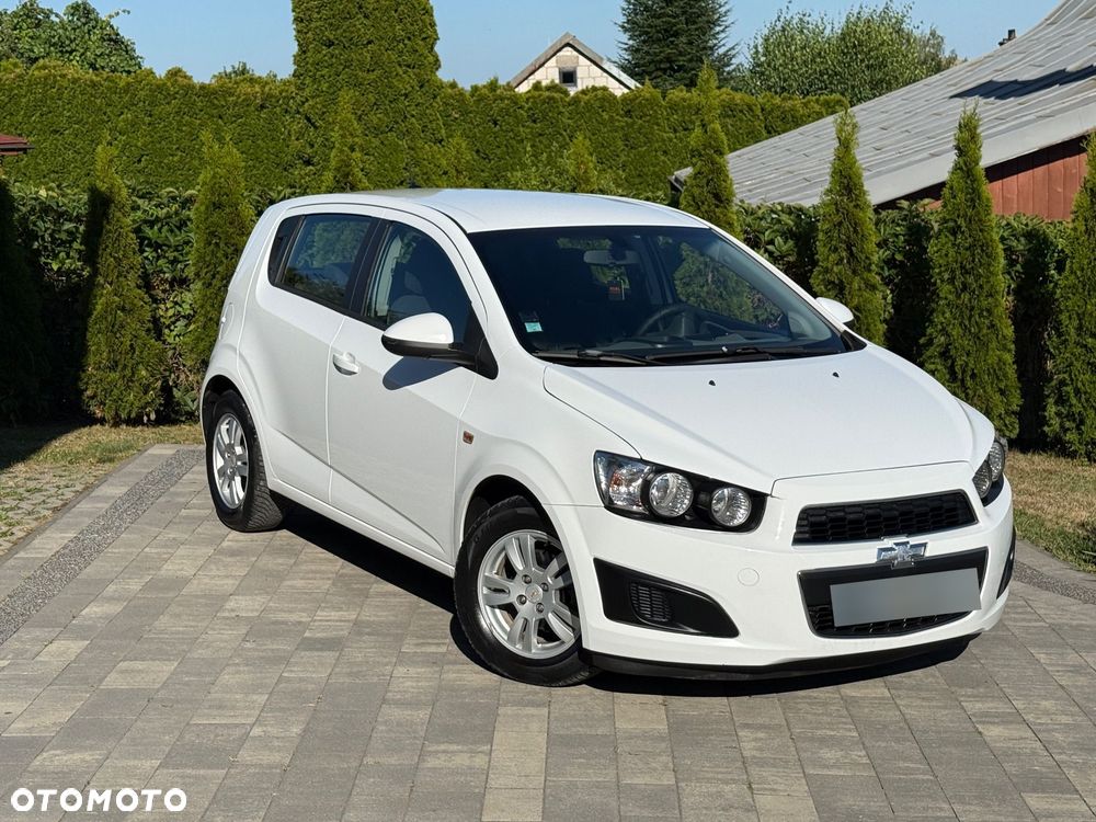 Chevrolet Aveo 1.2 - 7