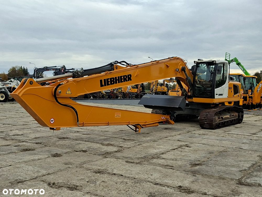 Liebherr R922 LONG REACH - 11