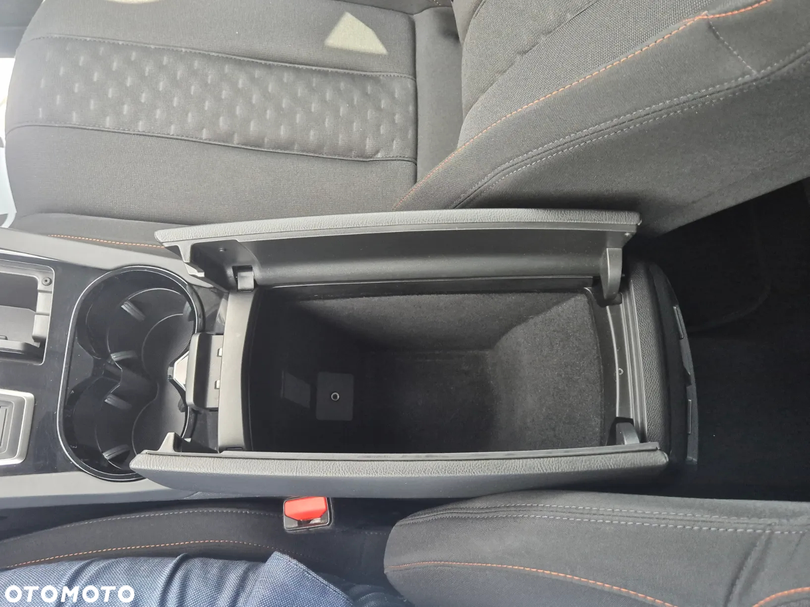 Peugeot 508 BlueHDi 130 EAT8 Allure - 28