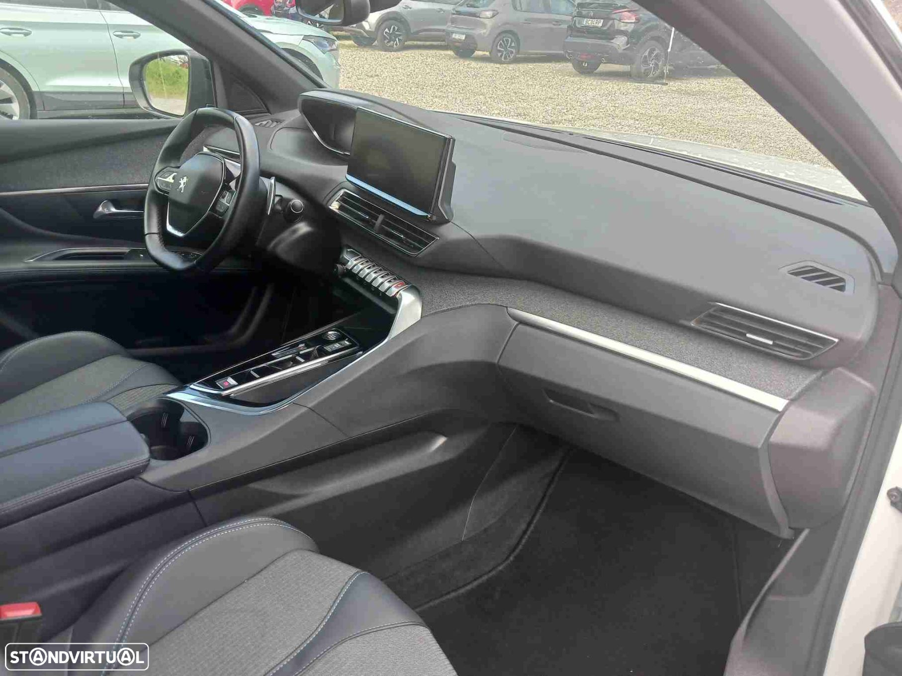 Peugeot 5008 1.5 BlueHDi Allure Pack EAT8 - 9