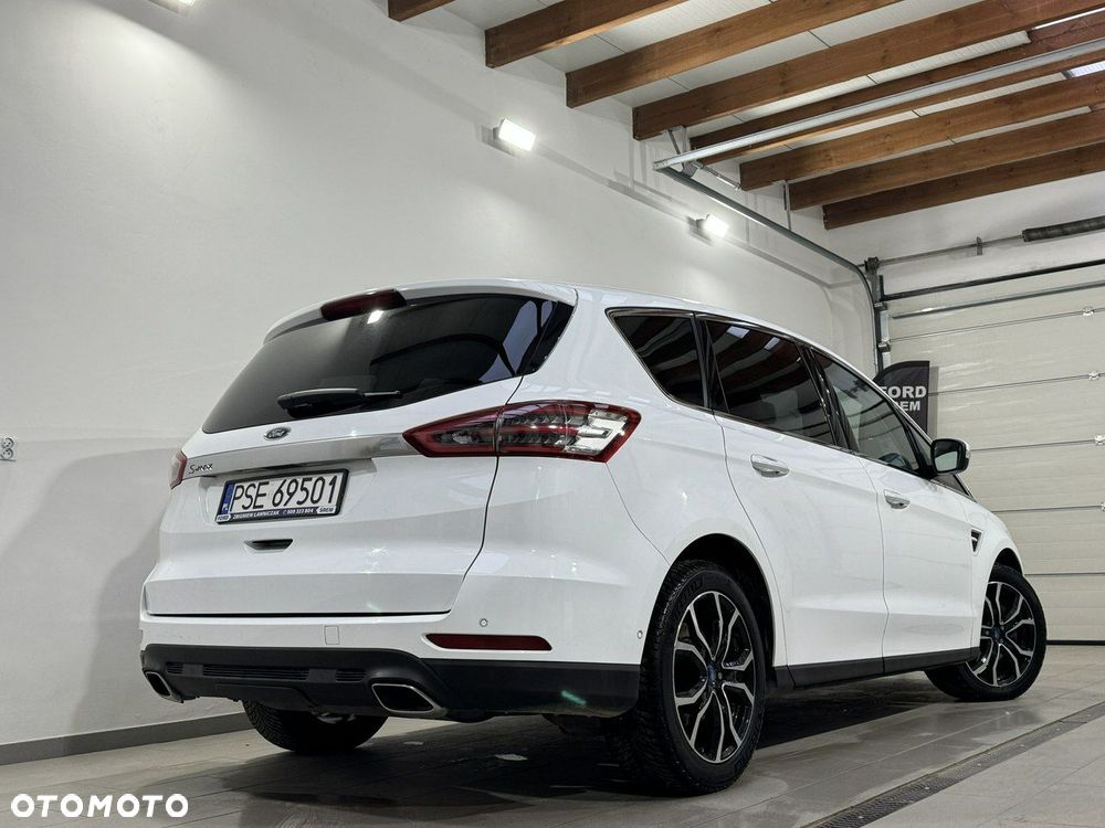 Ford S-Max 2.0 TDCi Titanium PowerShift - 6