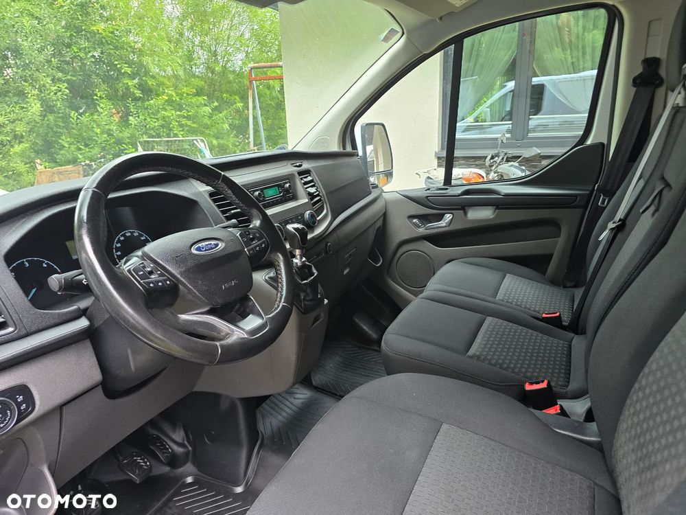 Ford Transit Custom - 14