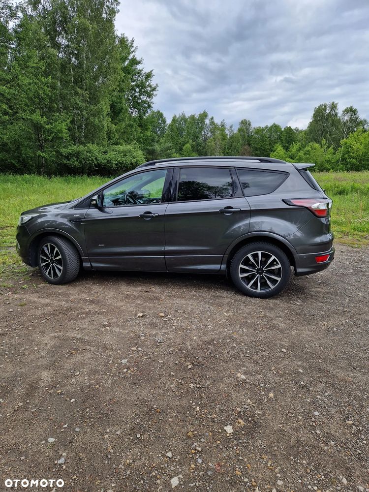 Ford Kuga 2.0 TDCi 4x4 ST-Line - 15