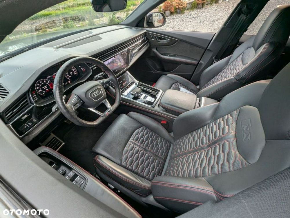 Audi RS Q8 - 11